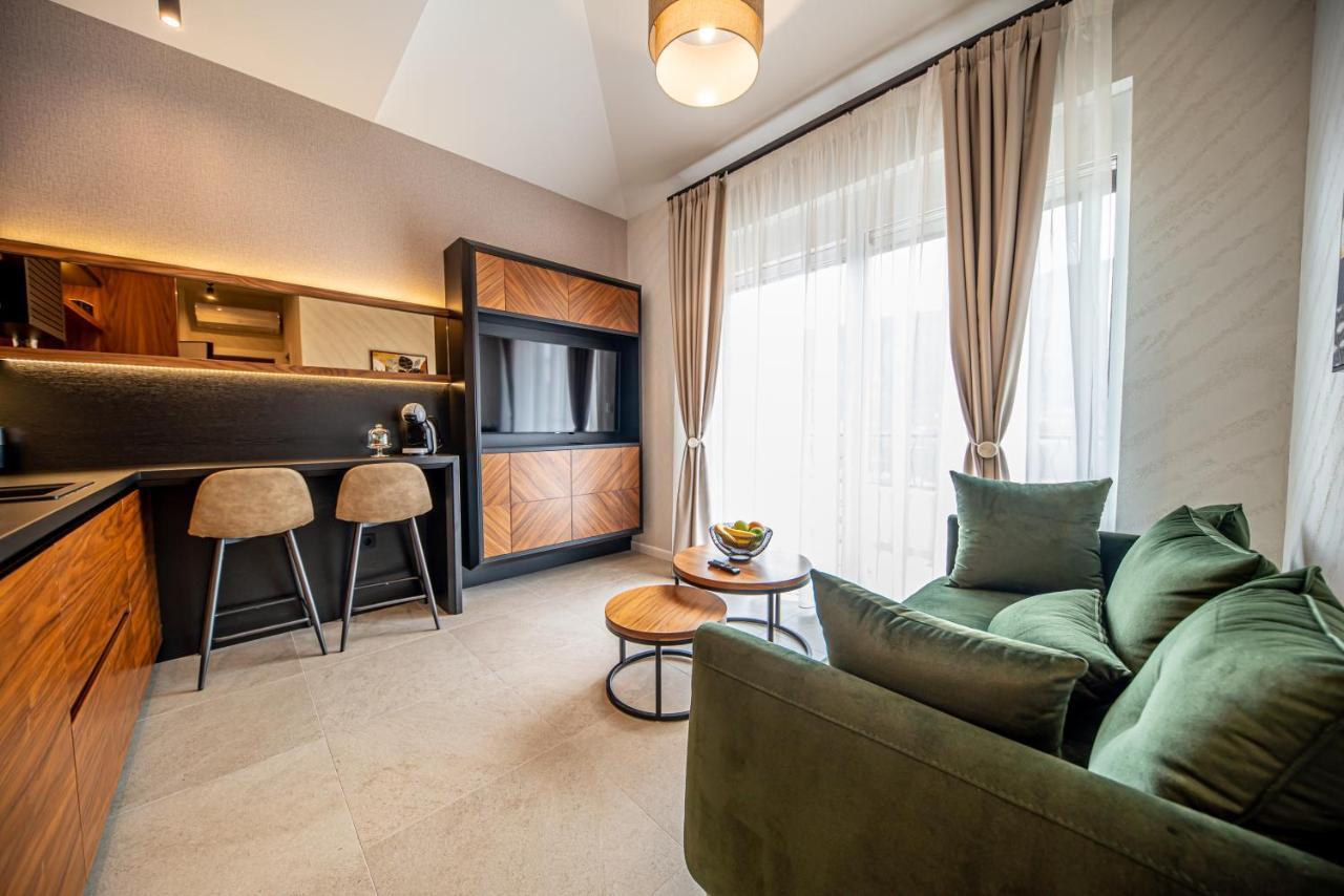Enyana Luxury Suites Kotor Kültér fotó