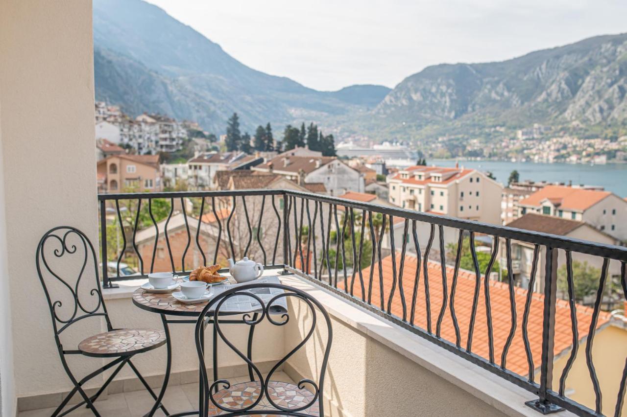 Enyana Luxury Suites Kotor Kültér fotó